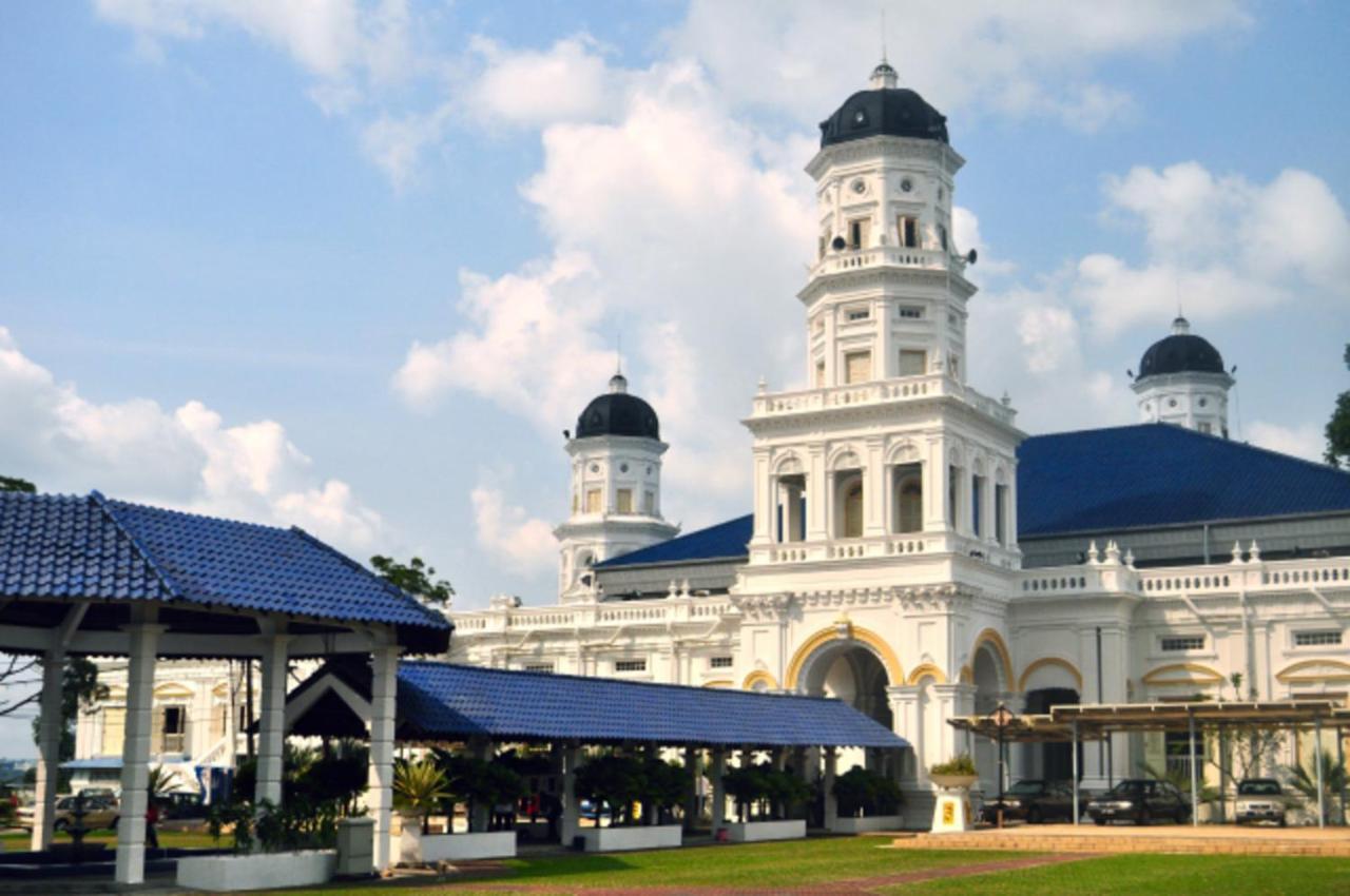 Forest City Marina Hotel Gelang Patah Exteriér fotografie